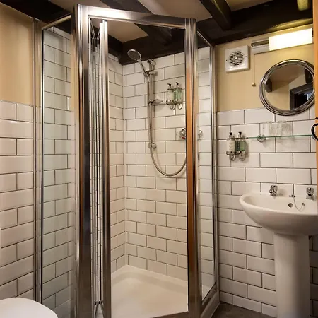 The Stables - The Collection Group 4*