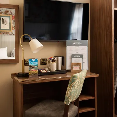 The Stables - The Collection Group 4*